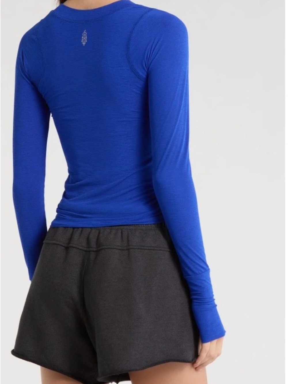FP Movement Tempo Ruched Long Sleeve T-Shirt Nordstrom NEW Electric Shock Sz L - Picture 2 of 14